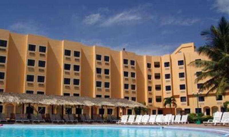 Portofino Complex Hotel Playa El Agua Luaran gambar
