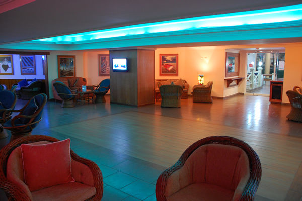 Portofino Complex Hotel Playa El Agua Luaran gambar