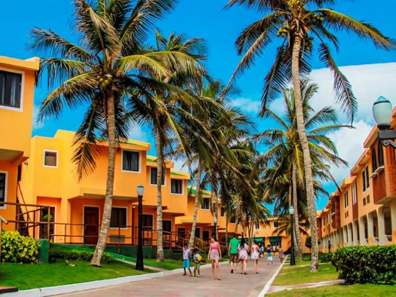 Portofino Complex Hotel Playa El Agua Luaran gambar